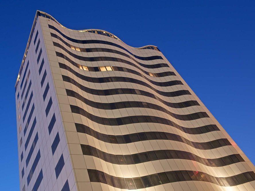 The Royal Riviera Hotel Doha Exterior foto