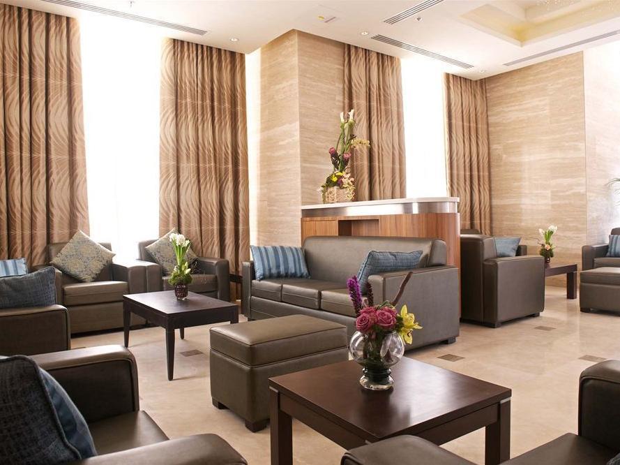 The Royal Riviera Hotel Doha Exterior foto